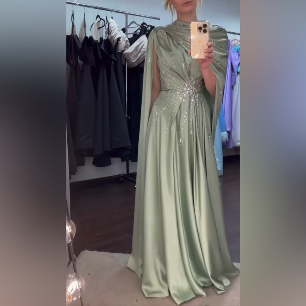 Elegant Satin Beaded Gown with Dramatic Sleeves - Brand New - Never worn - Picture 9 of 9